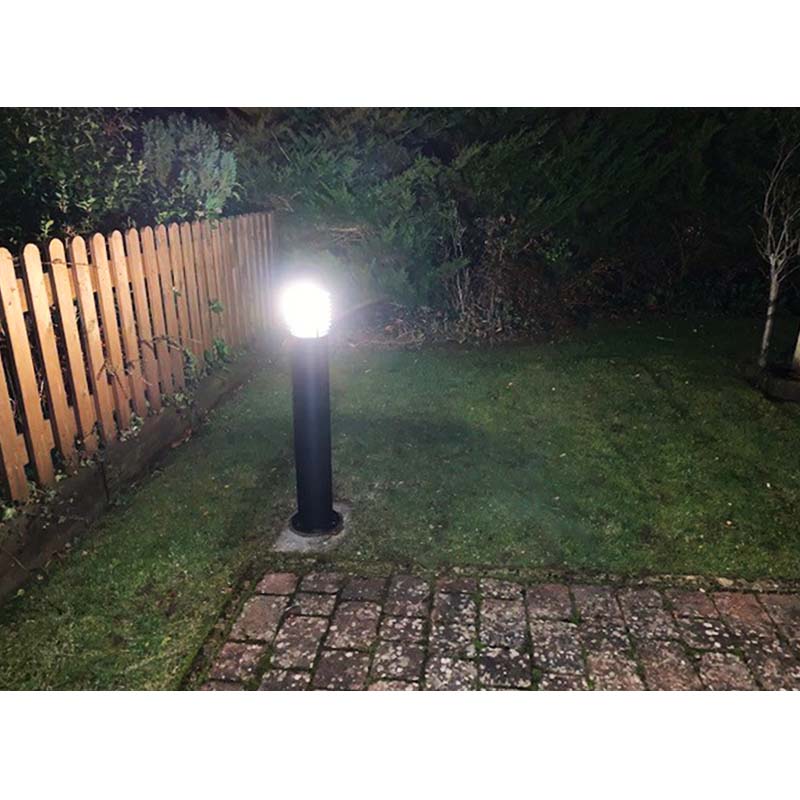 DOMUS Louvred Aluminium Path Light (600mm / 900mm) - White or Black - Image 17