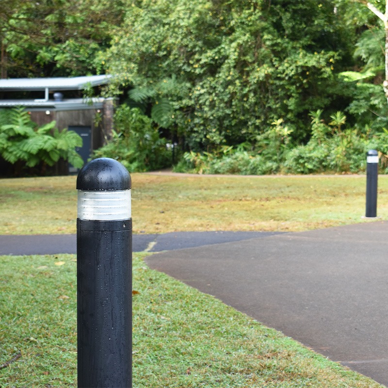Lighthouse Dusk to Dawn Bollard Light (Photocell) - Professional Root Mount System - Black - Image 5