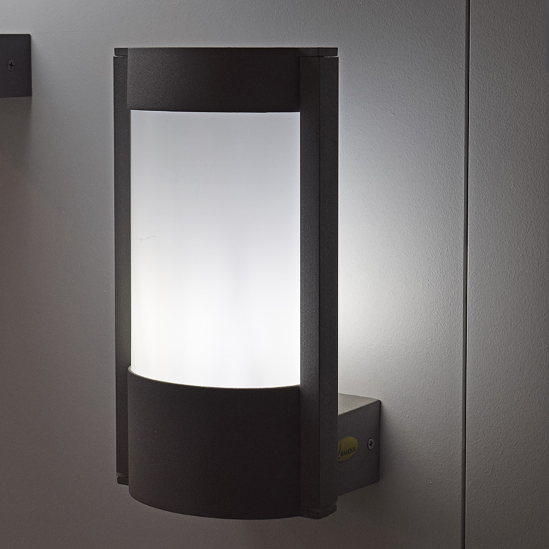 Ovus - Silver Grey Outdoor Wall Light - Image 3