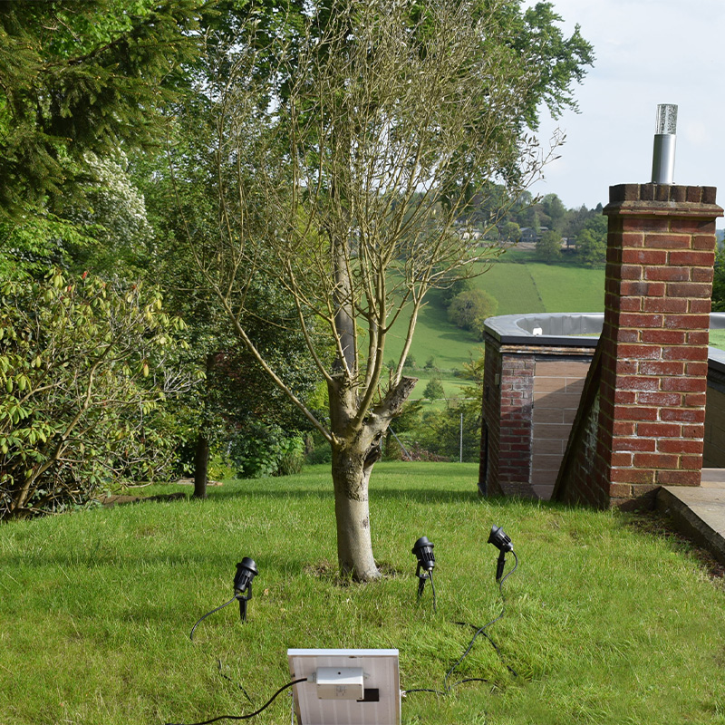 Solspike - 7W LED Solar Spotlights with Ground Spike (set of 3) - Image 8