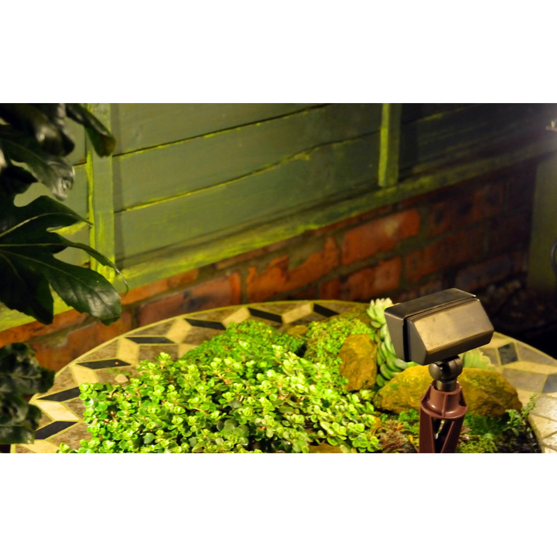 Charleston Cobra 12v Mini Floodlight Clear/Frosted Lens, Brass - Image 7