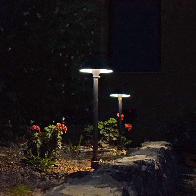 Charleston Coolie - Solid Brass Spreadlight with Ground Spike (12v) - Image 2