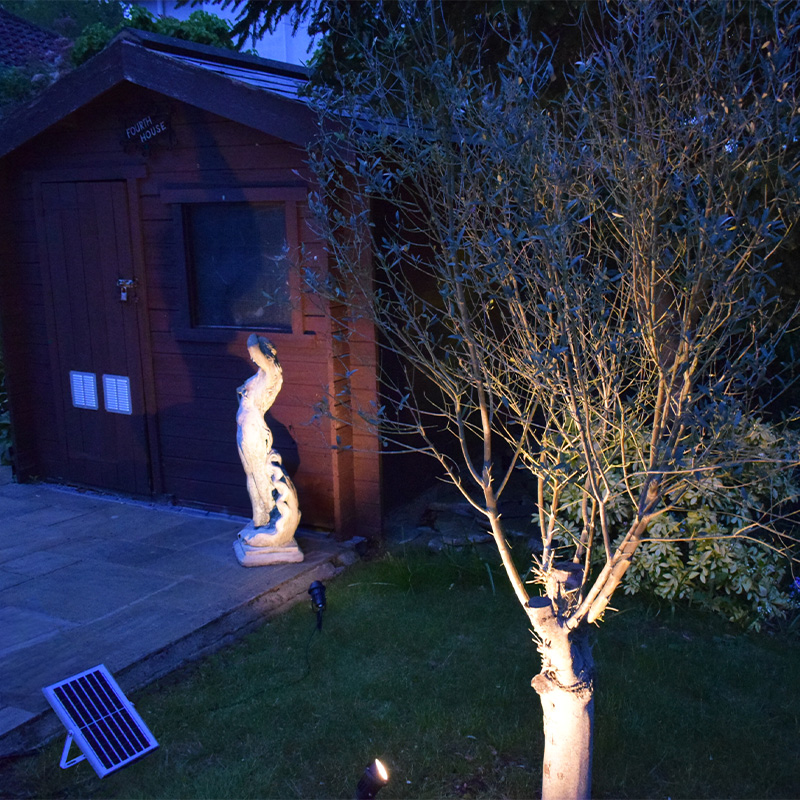 Solspike - 7W LED Solar Spotlights with Ground Spike (set of 3) - Image 7