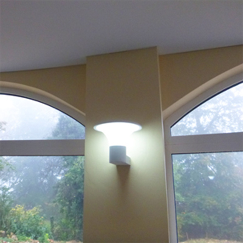 Tulipa WL Matte White- Outdoor Wall Light - Image 2