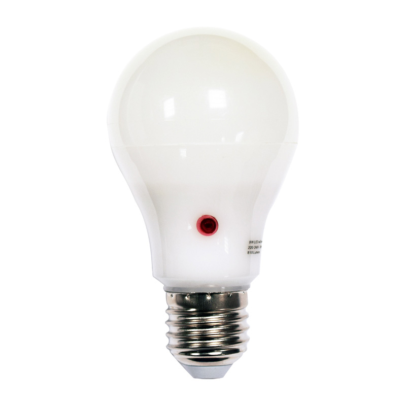 9W LED GLS Night Sensor Dusk to Dawn Light Bulb