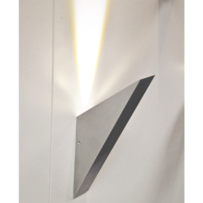 Qubus AZTEC - LED Wall Light - Image 2