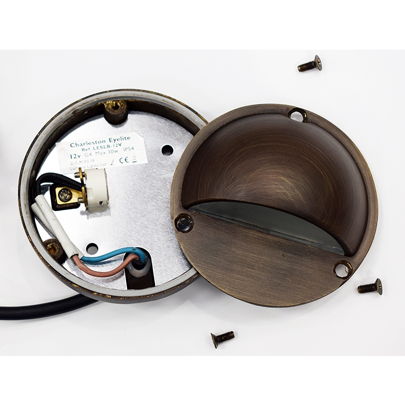 Eyelite 12V Step Light - Brass (Rustic Bronze Finish) - VERSA Plug & Play - Image 4