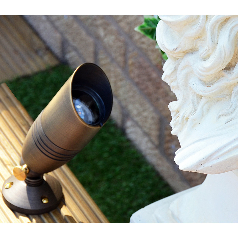 Director Up Light / Solid Brass Spike Light - Rustic Bronze Finish (12v Plug & Play) - Image 5