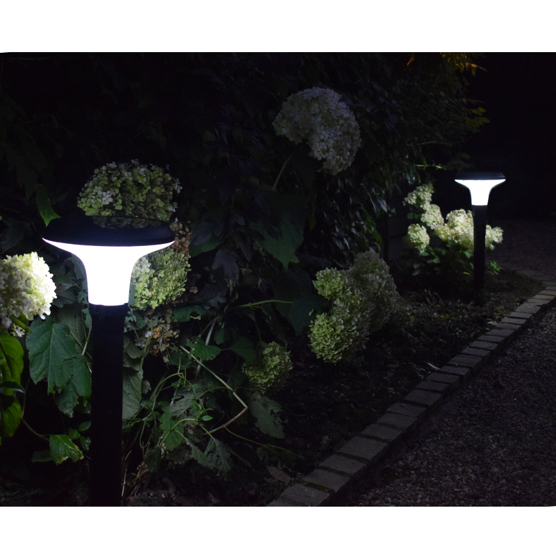 Pro Solar Pathmaster - Solar LED Post Light 700mm - Image 2